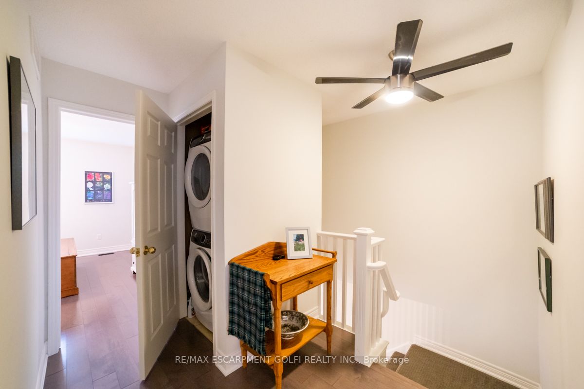 371 Wilson St E, #5