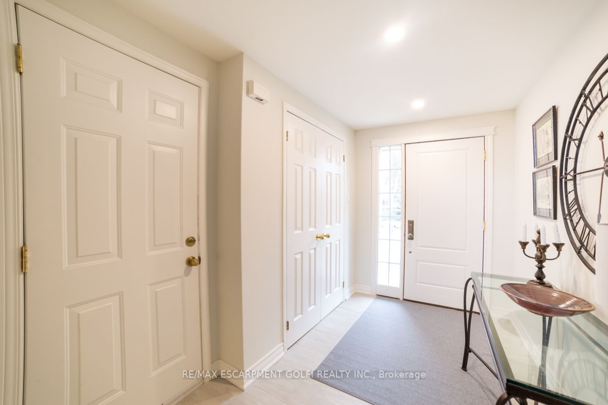 371 Wilson St E, #5