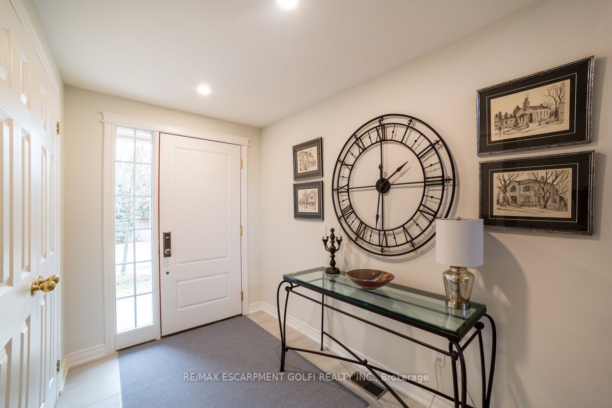371 Wilson St E, #5
