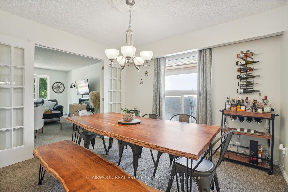 90 Braeheid Ave