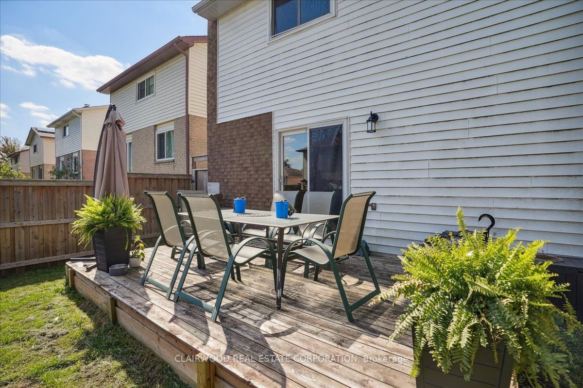 90 Braeheid Ave