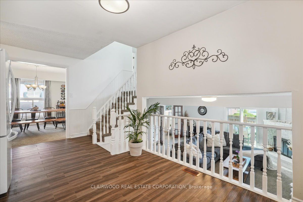90 Braeheid Ave