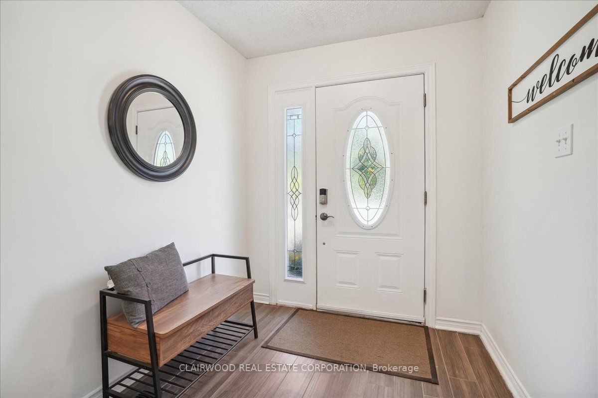 90 Braeheid Ave