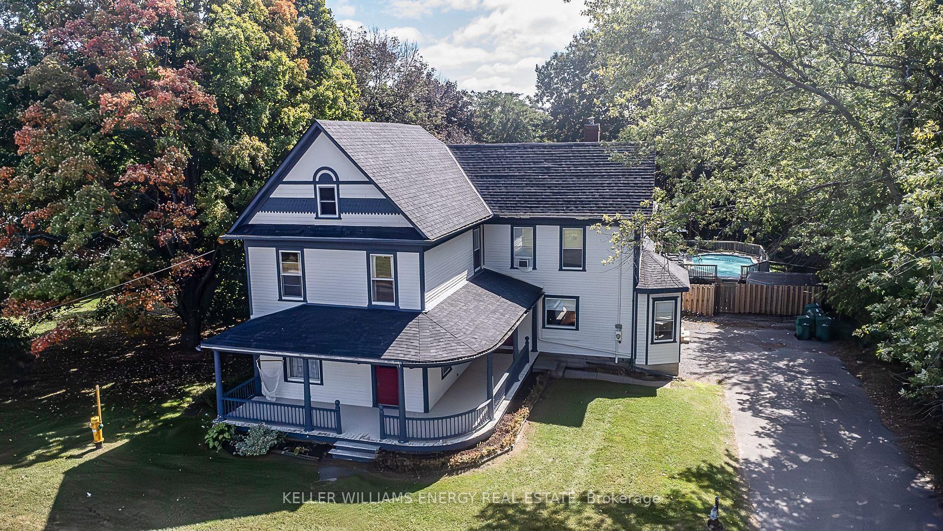 13435 Loyalist Pkwy