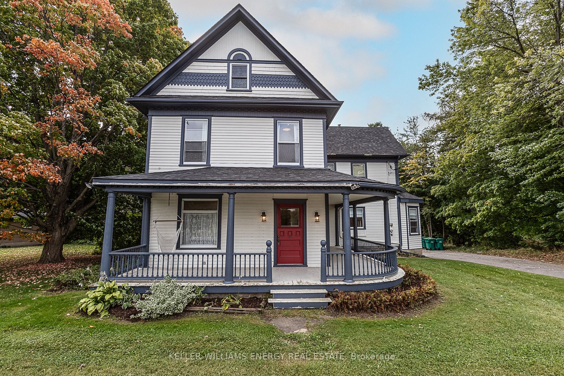 13435 Loyalist Pkwy