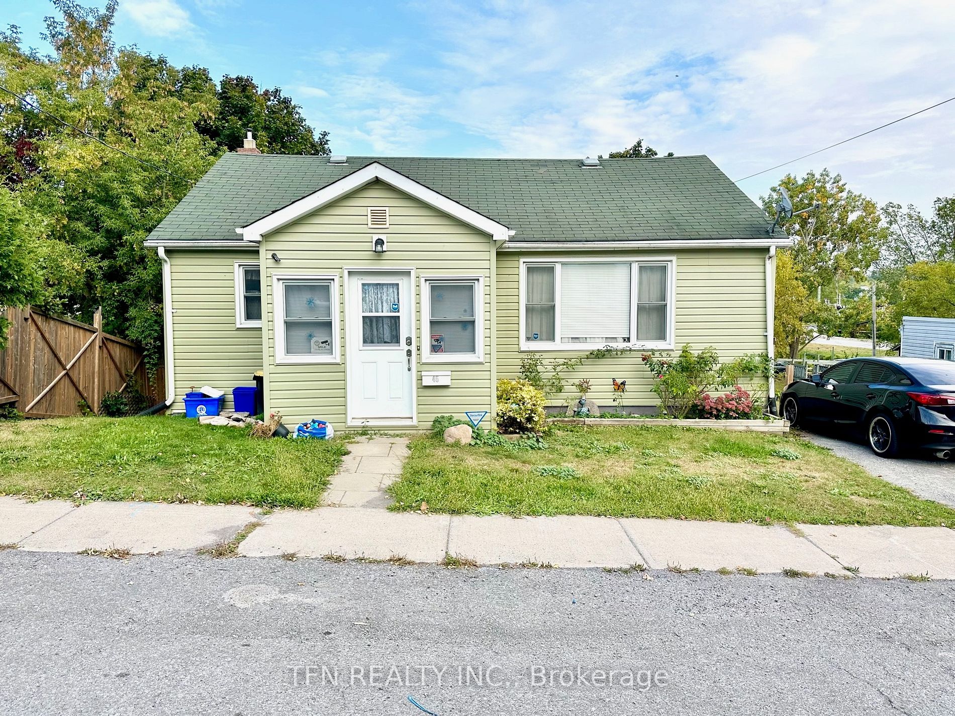 45 Baldwin St