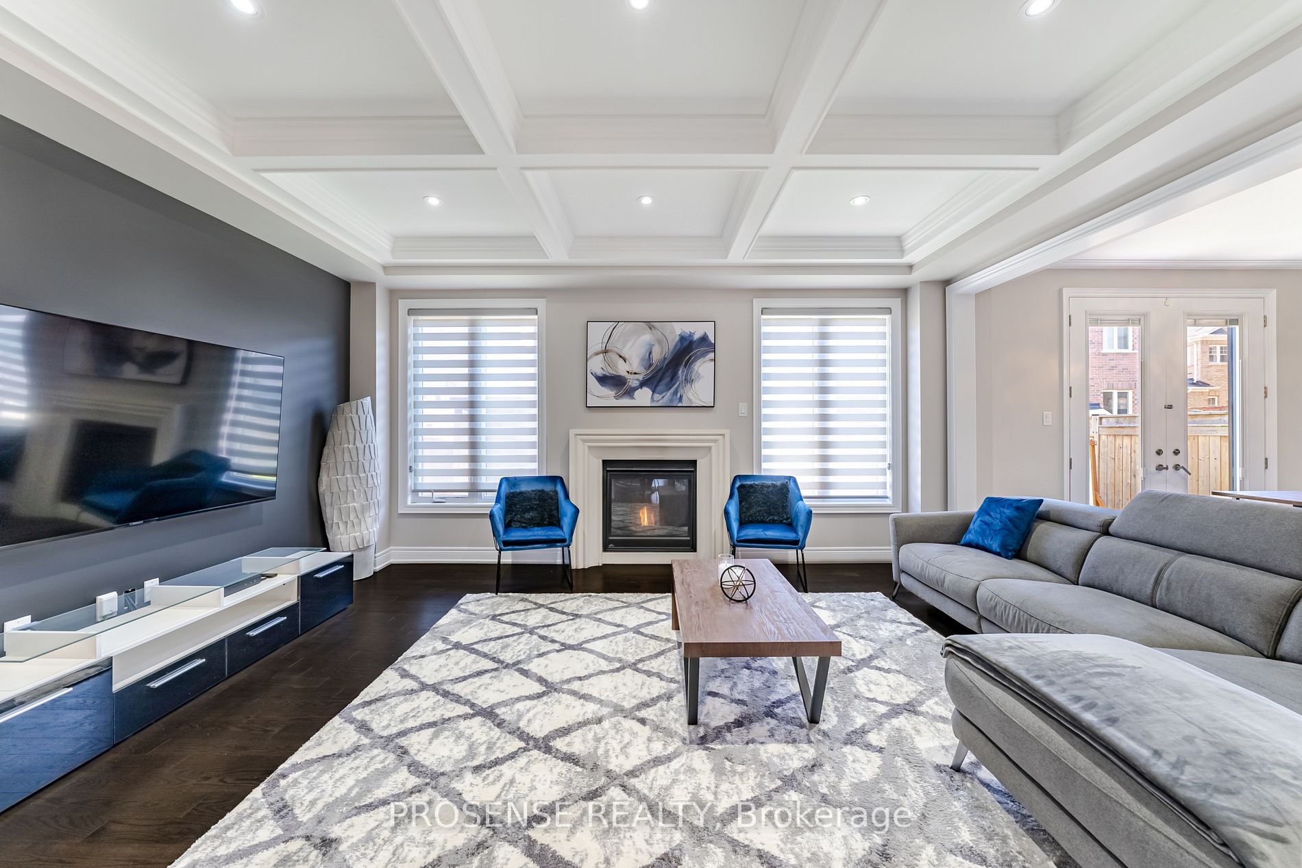 8 Macbean Cres