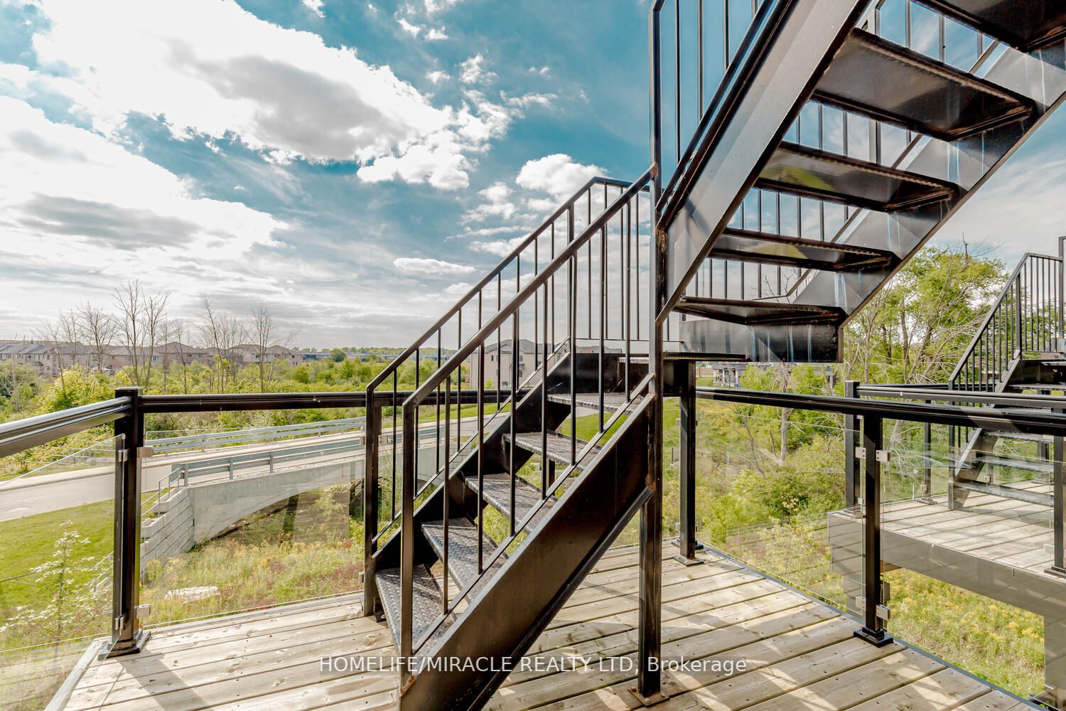 35 Midhurst Heights, #35