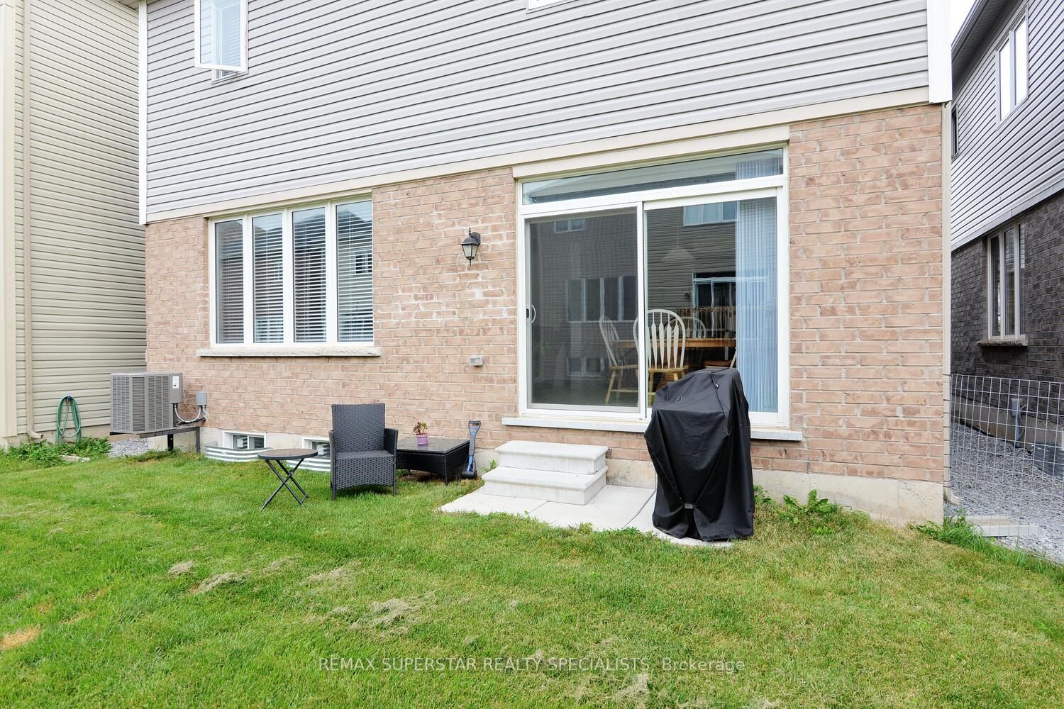17 Esther Crescent