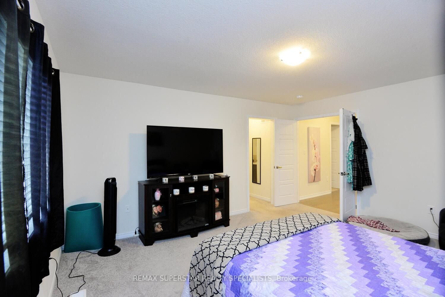17 Esther Crescent