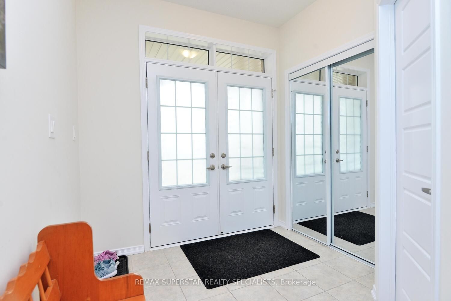 17 Esther Crescent
