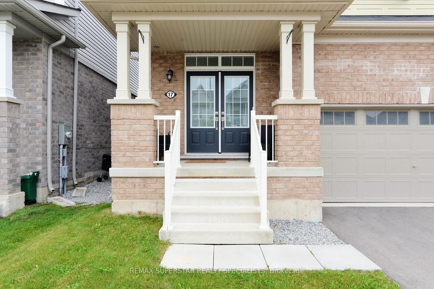 17 Esther Crescent