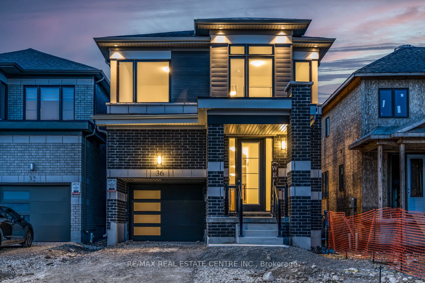 36 Blacklock St