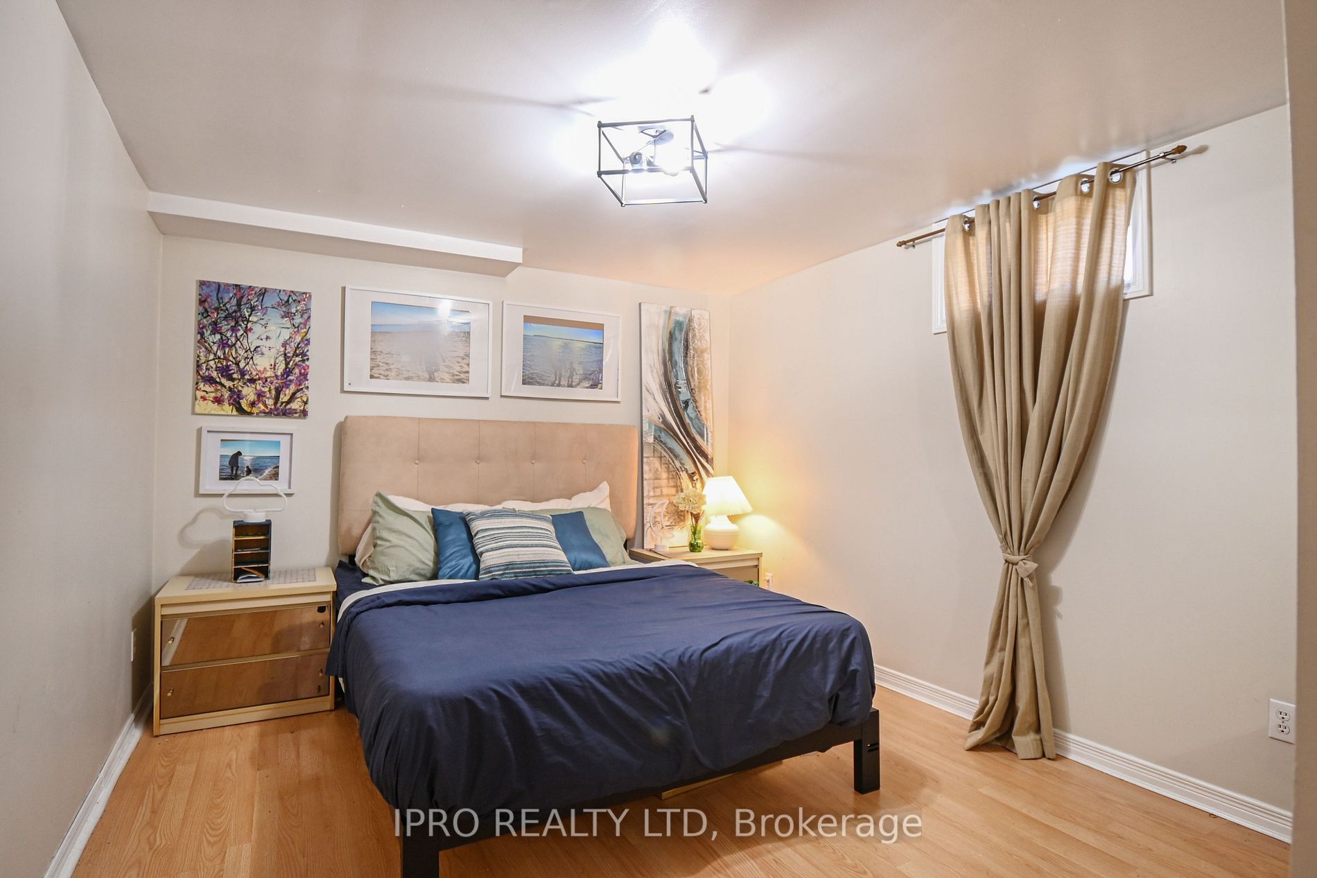 3106 Chipman Crescent