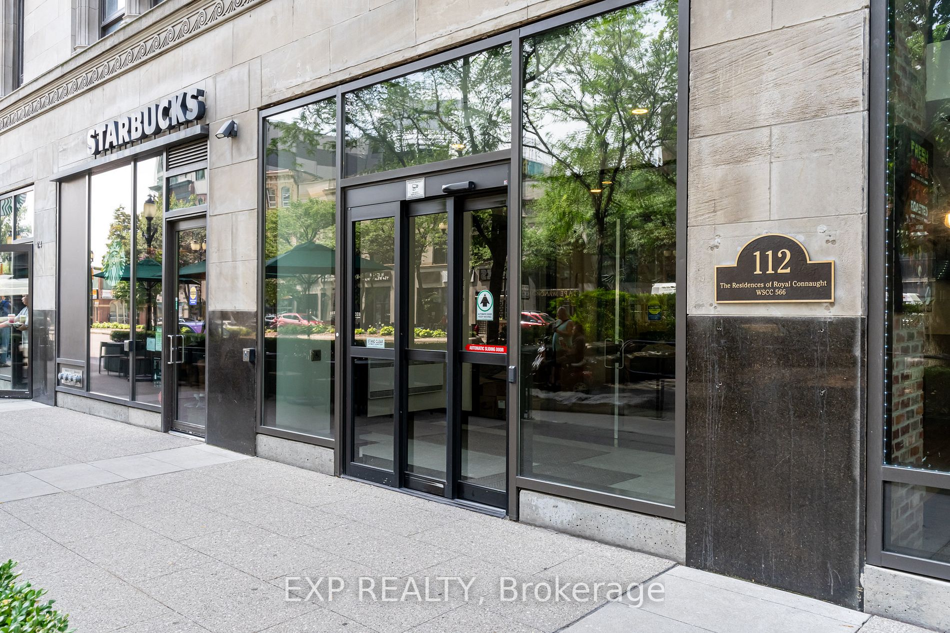 112 King St E, #608