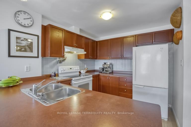 145 Third St, #309