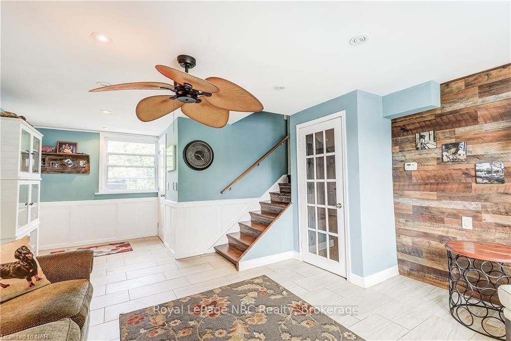14 Lynnwood Ave