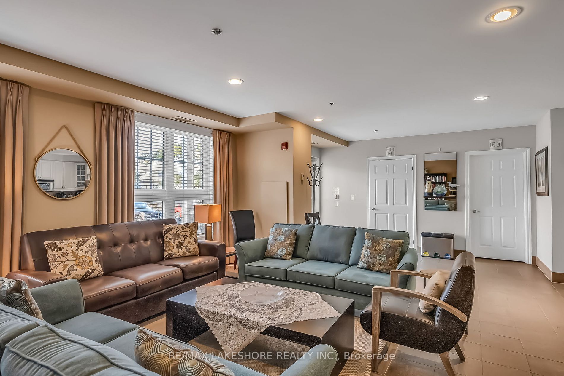 148 Third St, #222
