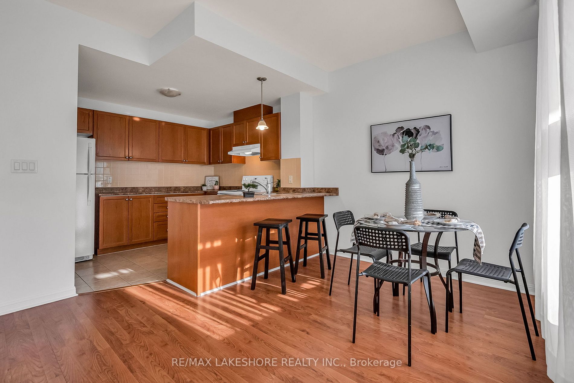 148 Third St, #222