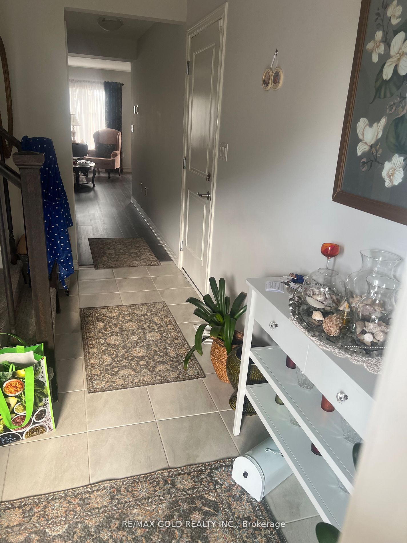 7945 Old Field Road, #6