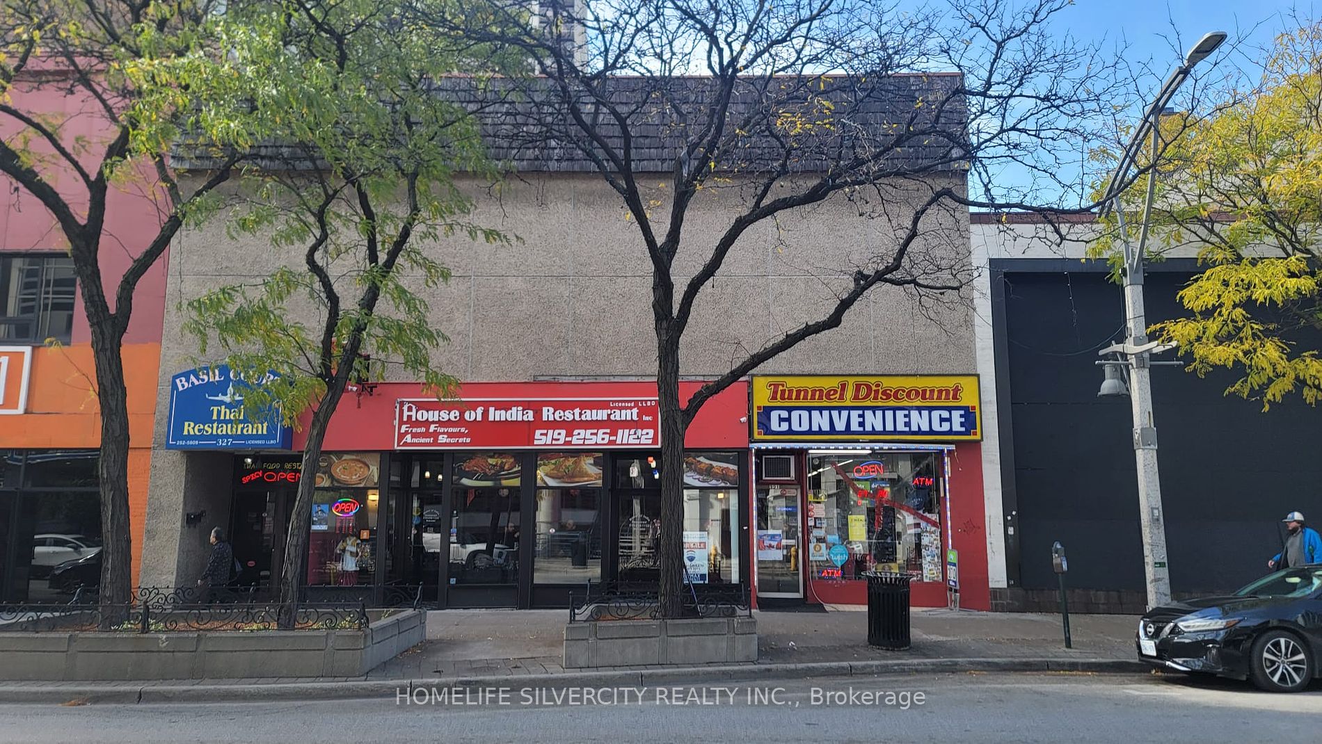 321 Ouellette Ave