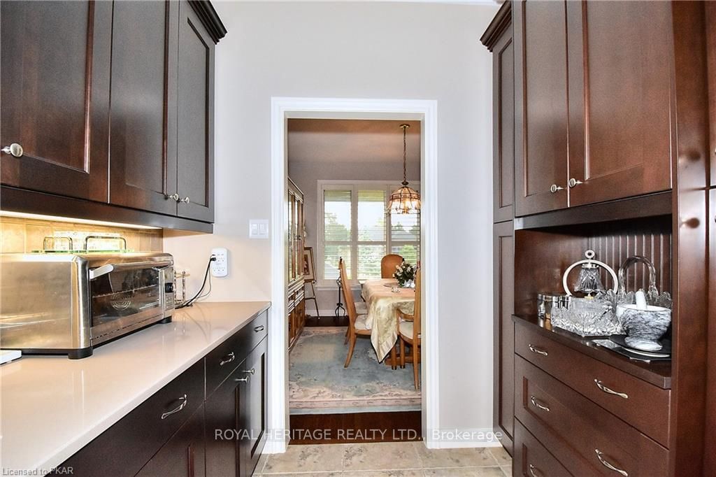 34 South Harbour Dr