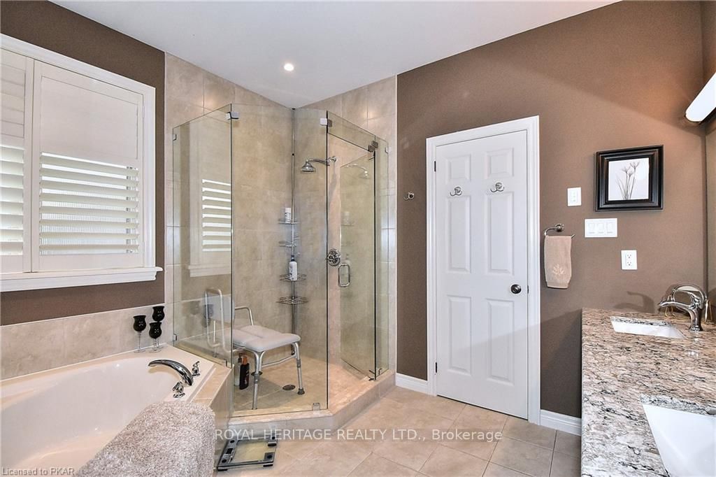 34 South Harbour Dr