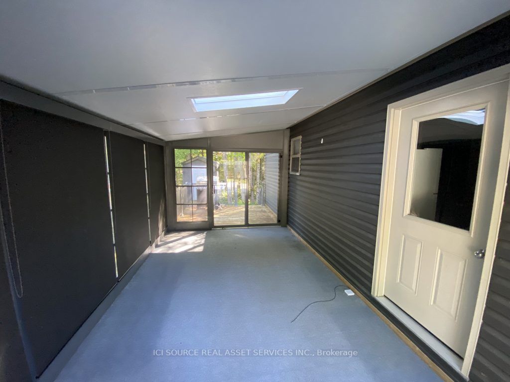 1082 Shamrock Marina Rd, #204