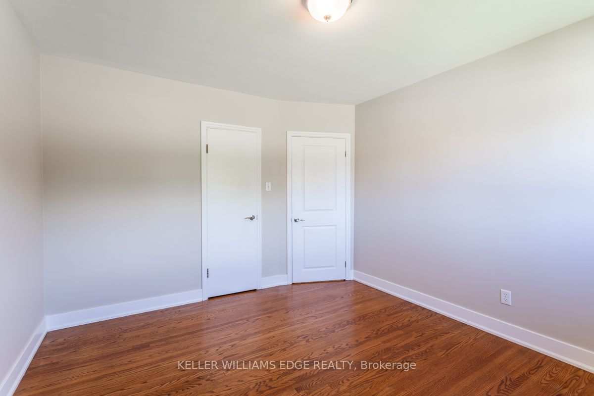 28 Dale Ave