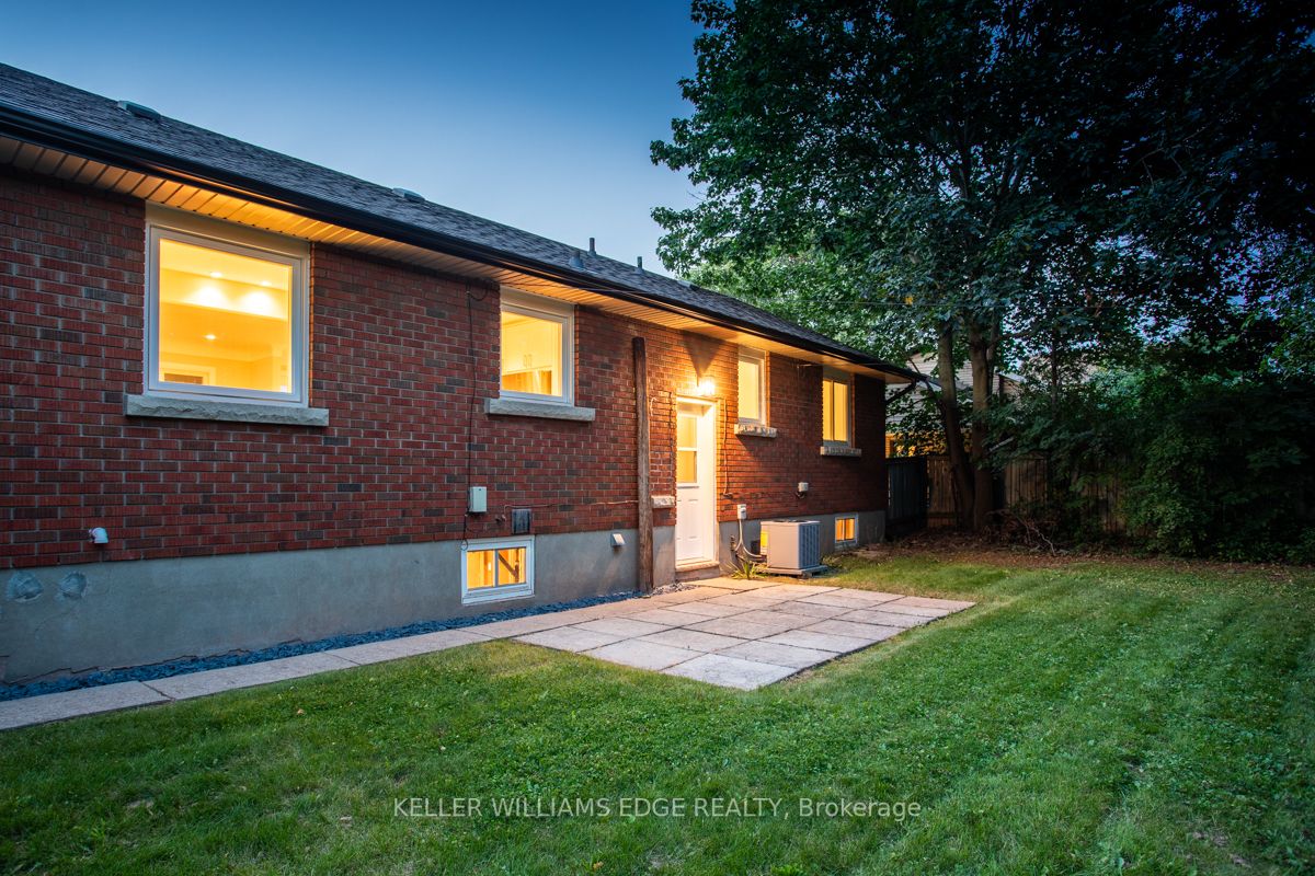28 Dale Ave