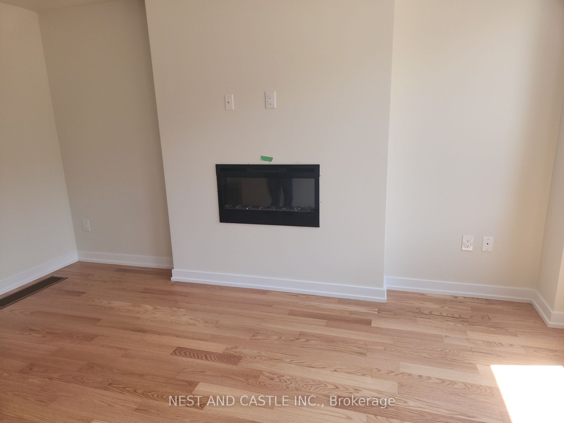 38 Lilac Circ