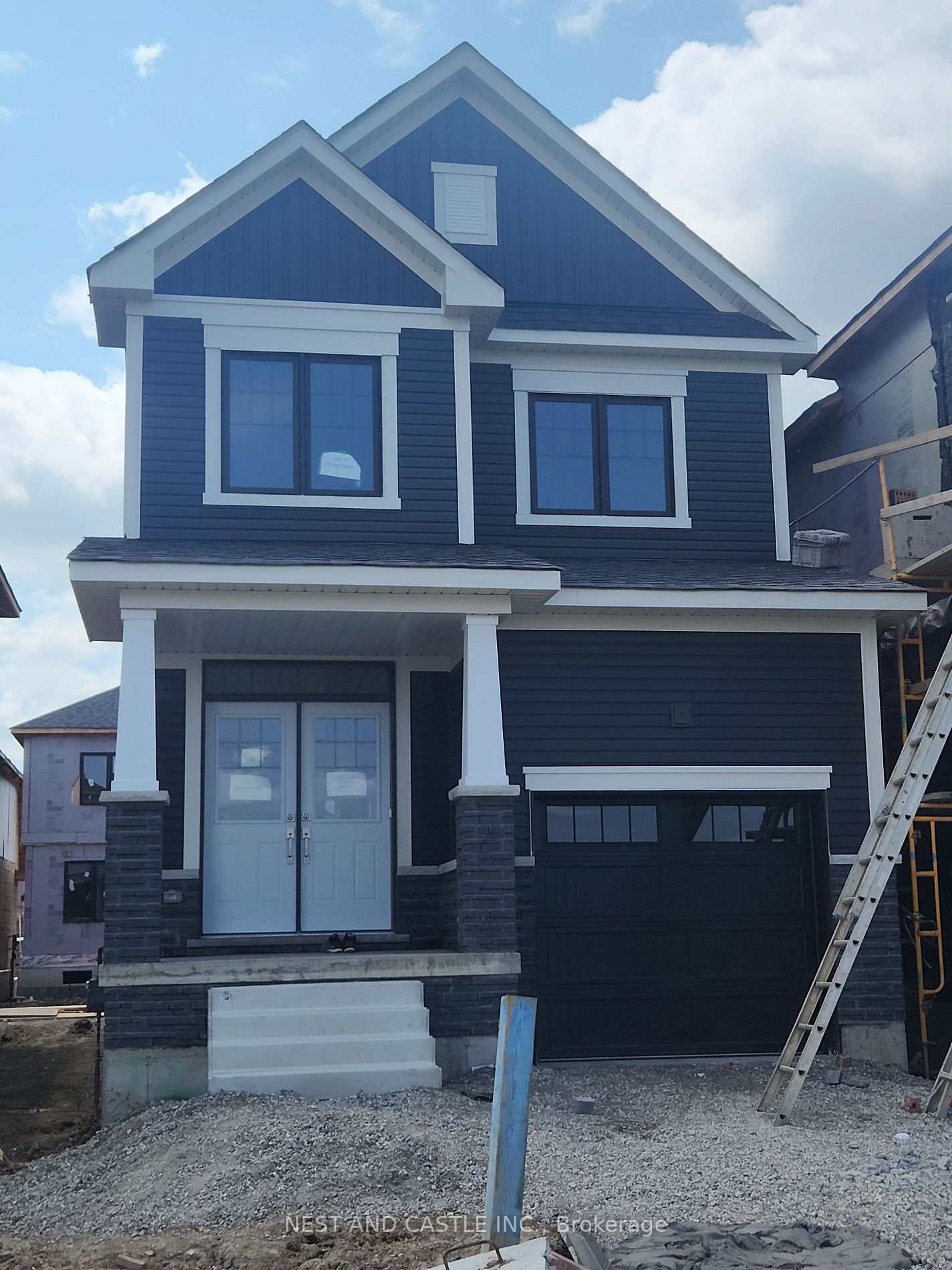 38 Lilac Circ