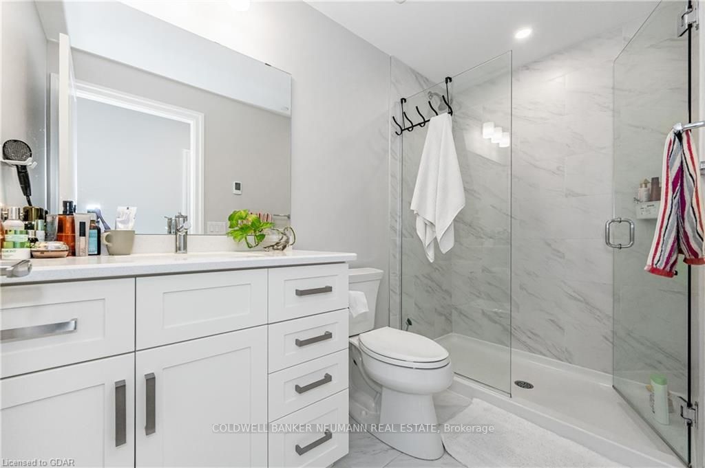 1878 Gordon Street, #1103
