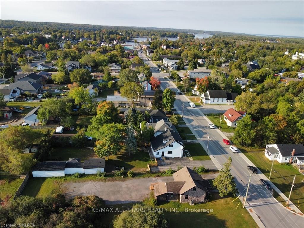 147 Main St