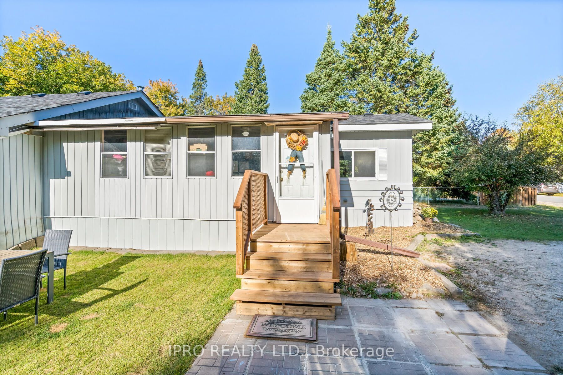 20 Park Blvd