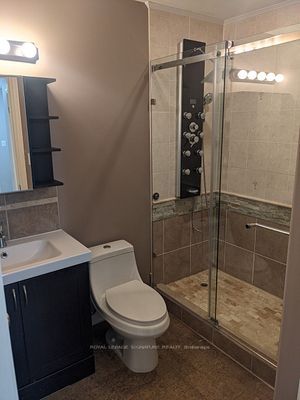 6928 Ailanthus Ave, #205