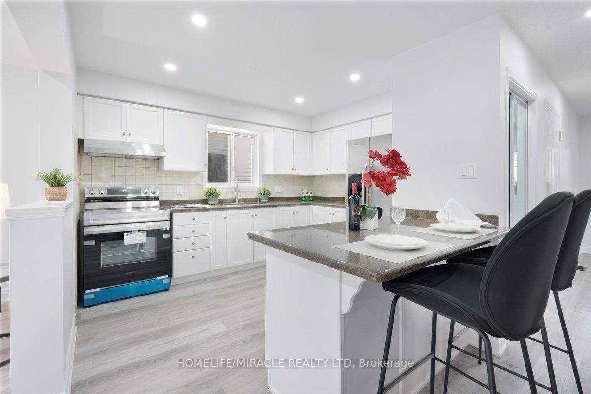 362 Highbrook Crescent