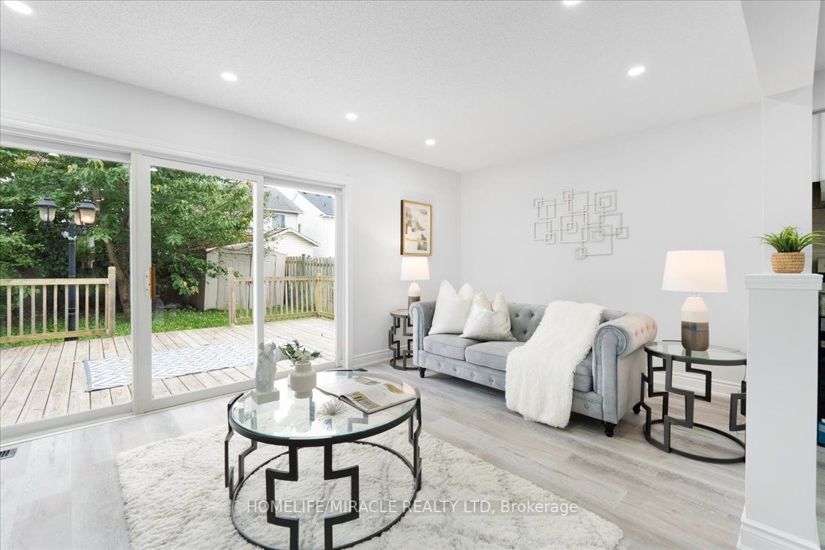 362 Highbrook Crescent