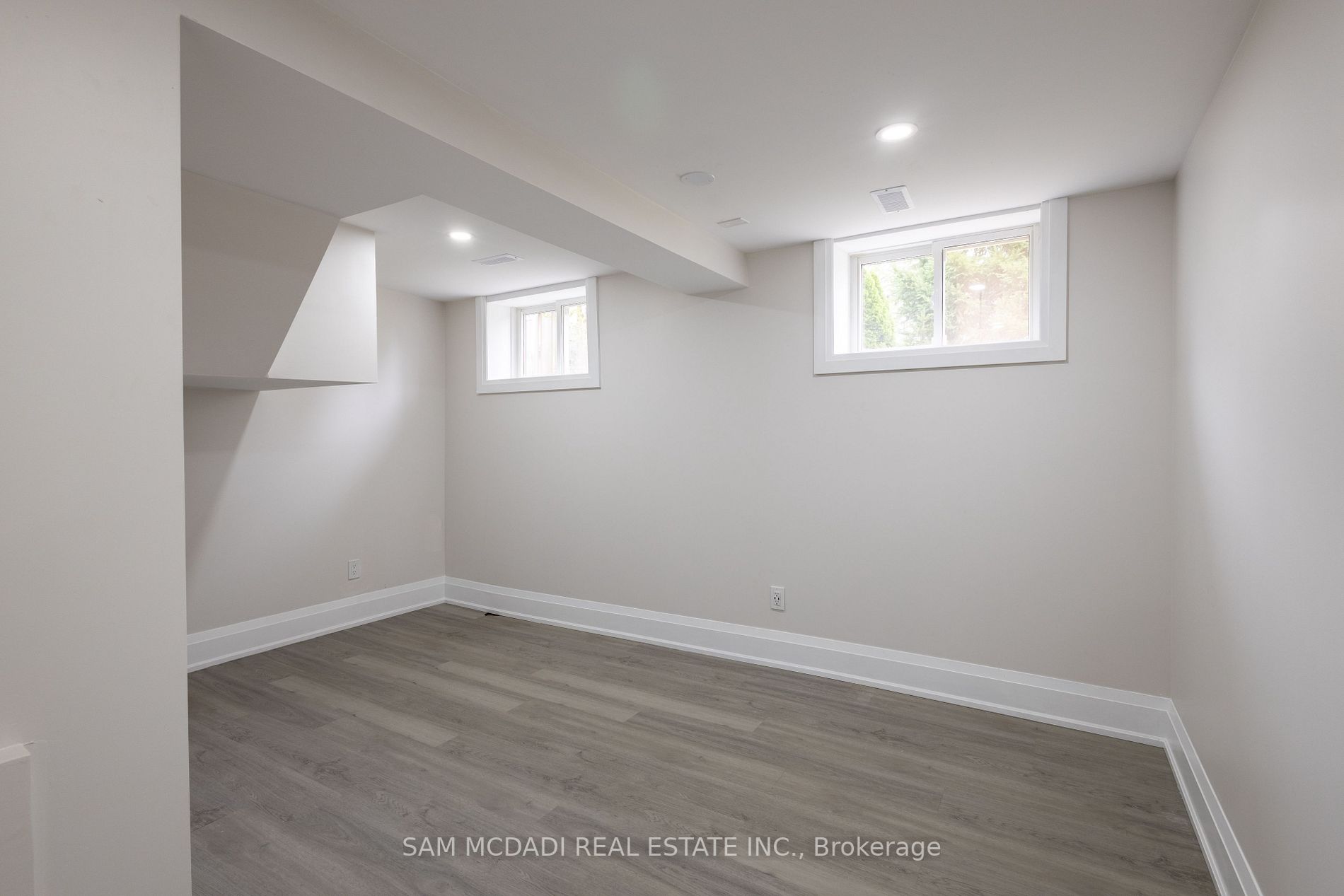251 King Street E