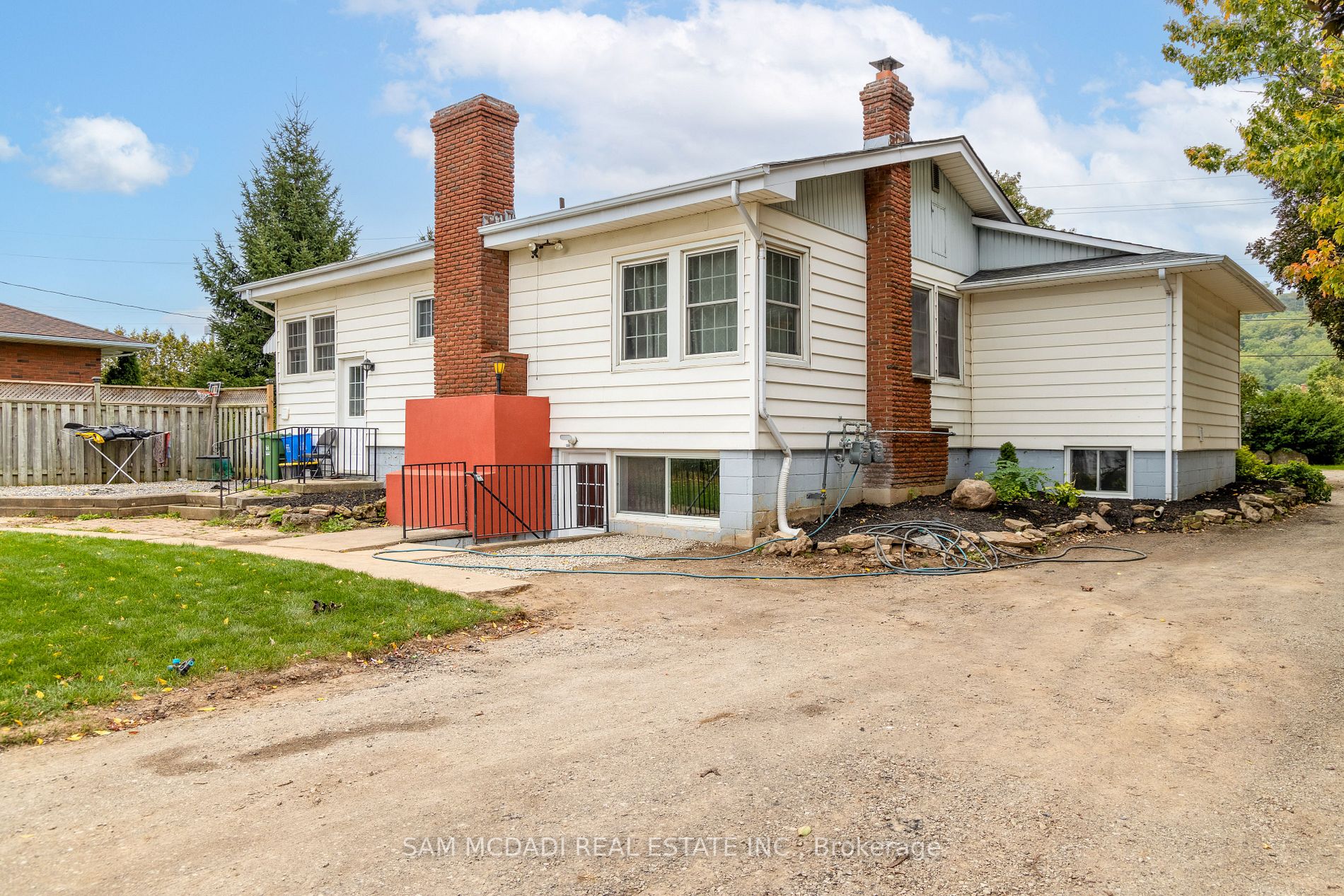 251 King Street E