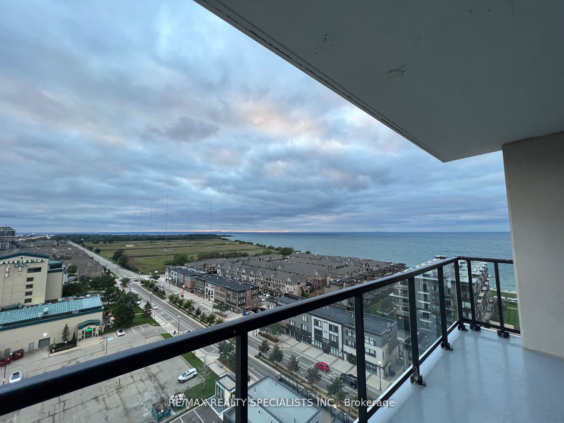 385 Winston Rd, #1202