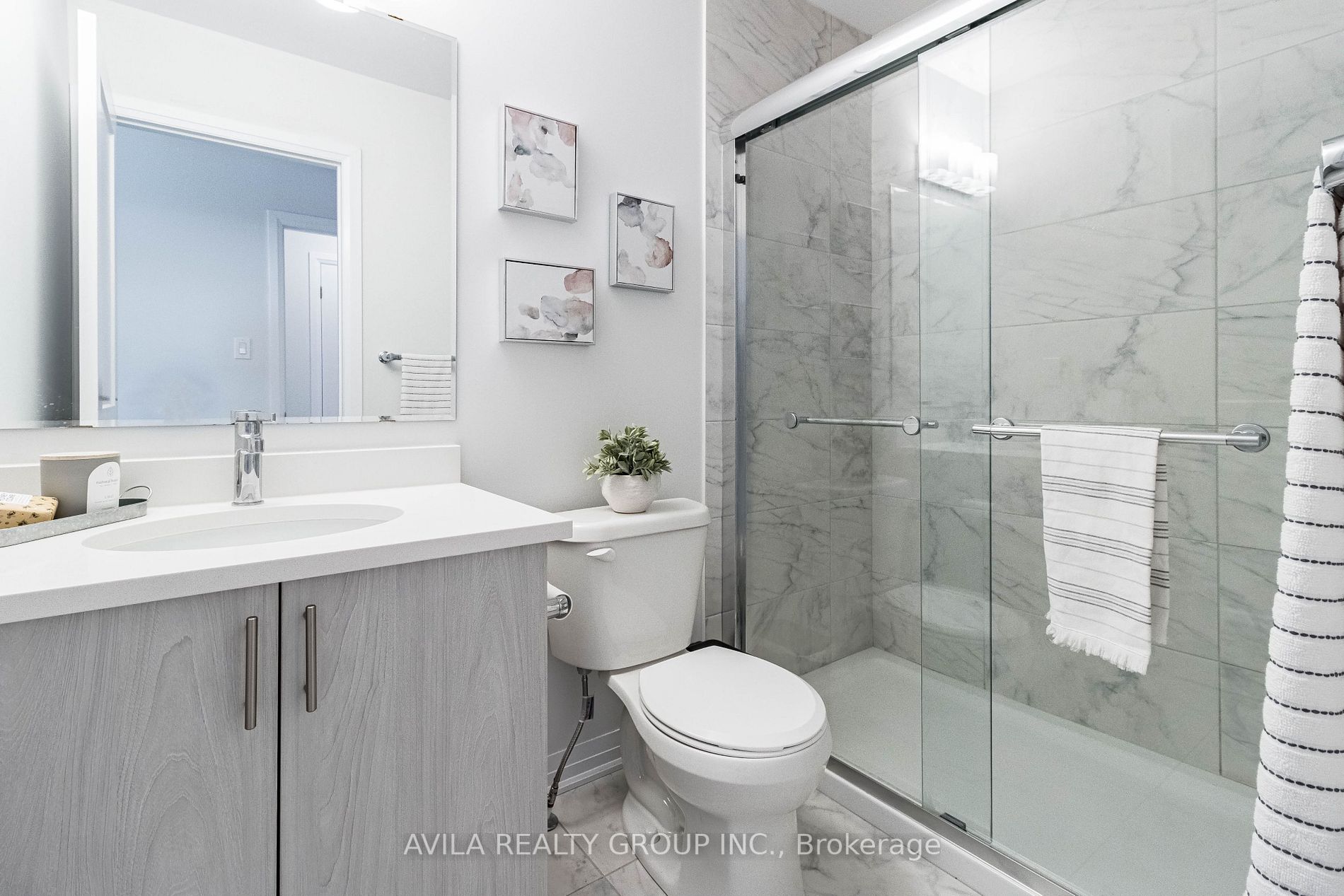 51 Sparrow Ave, #38