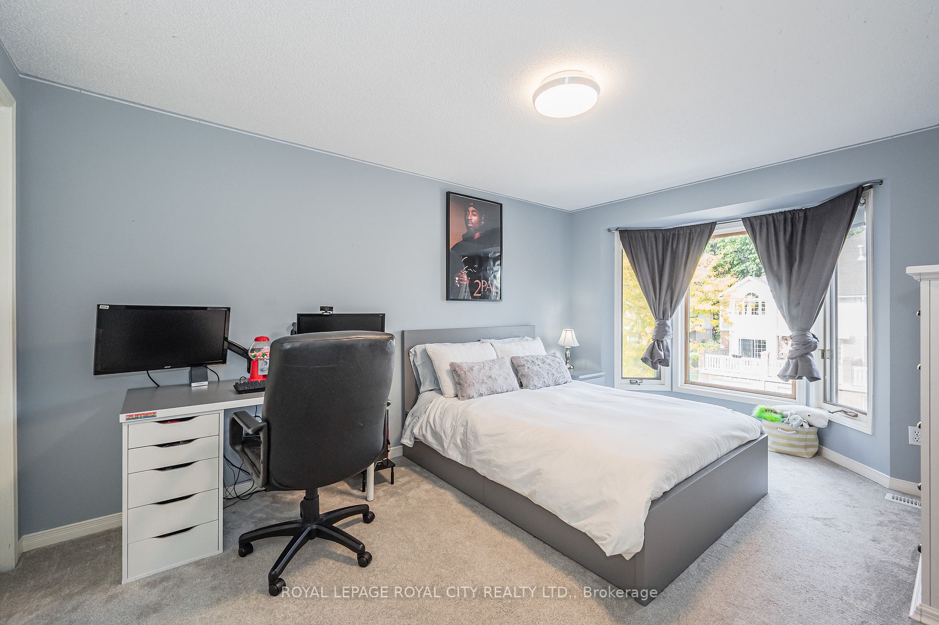 941 Gordon Street, #33