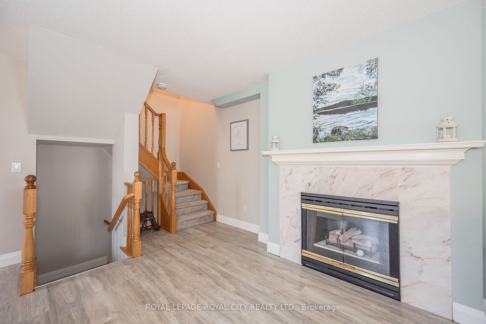 941 Gordon Street, #33