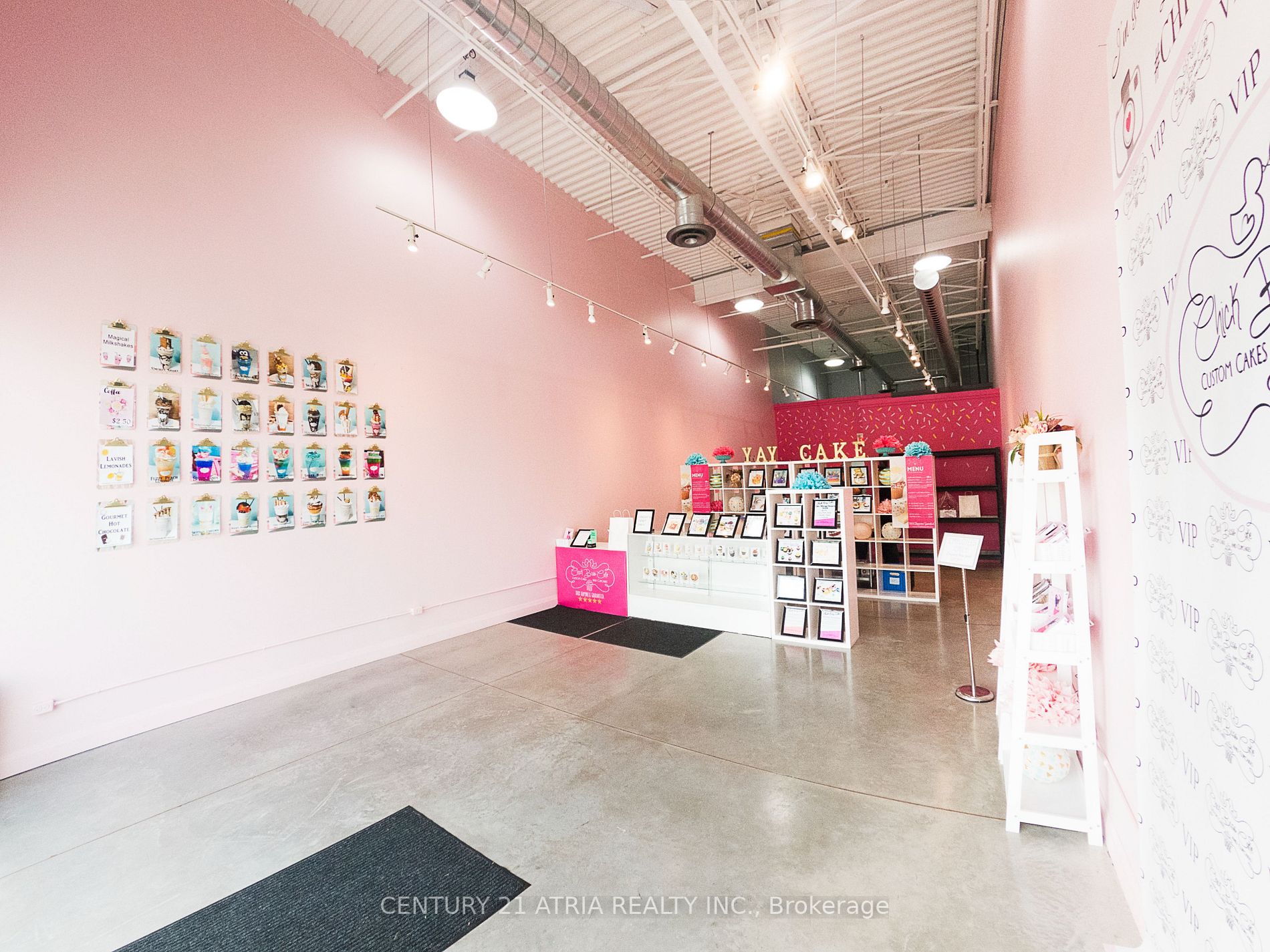 357 Dundas St, #Main