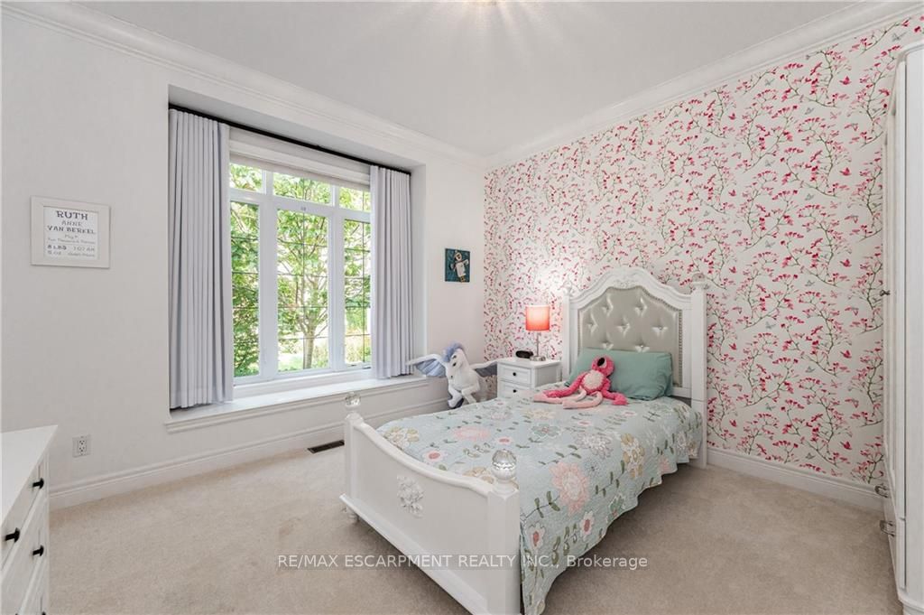 79 Woodside Road