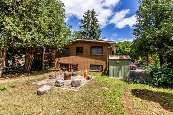 10 Cardill Cres