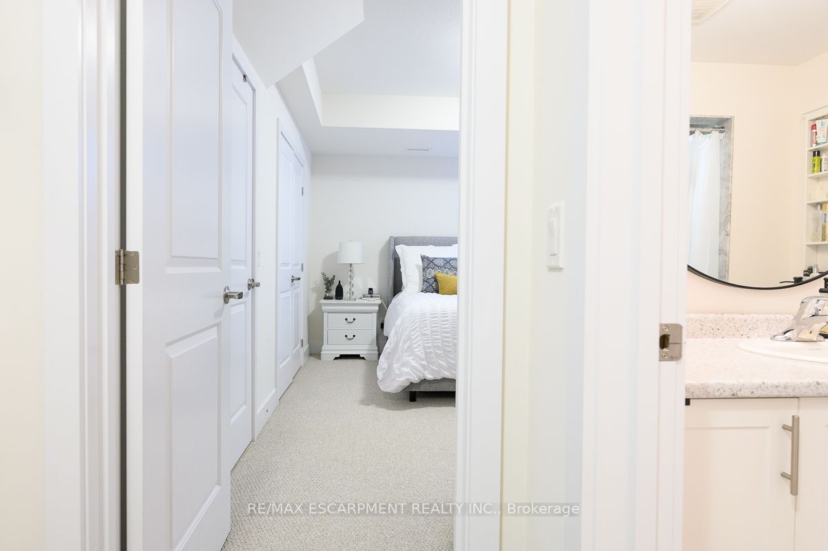 261 Skinner Rd, #14