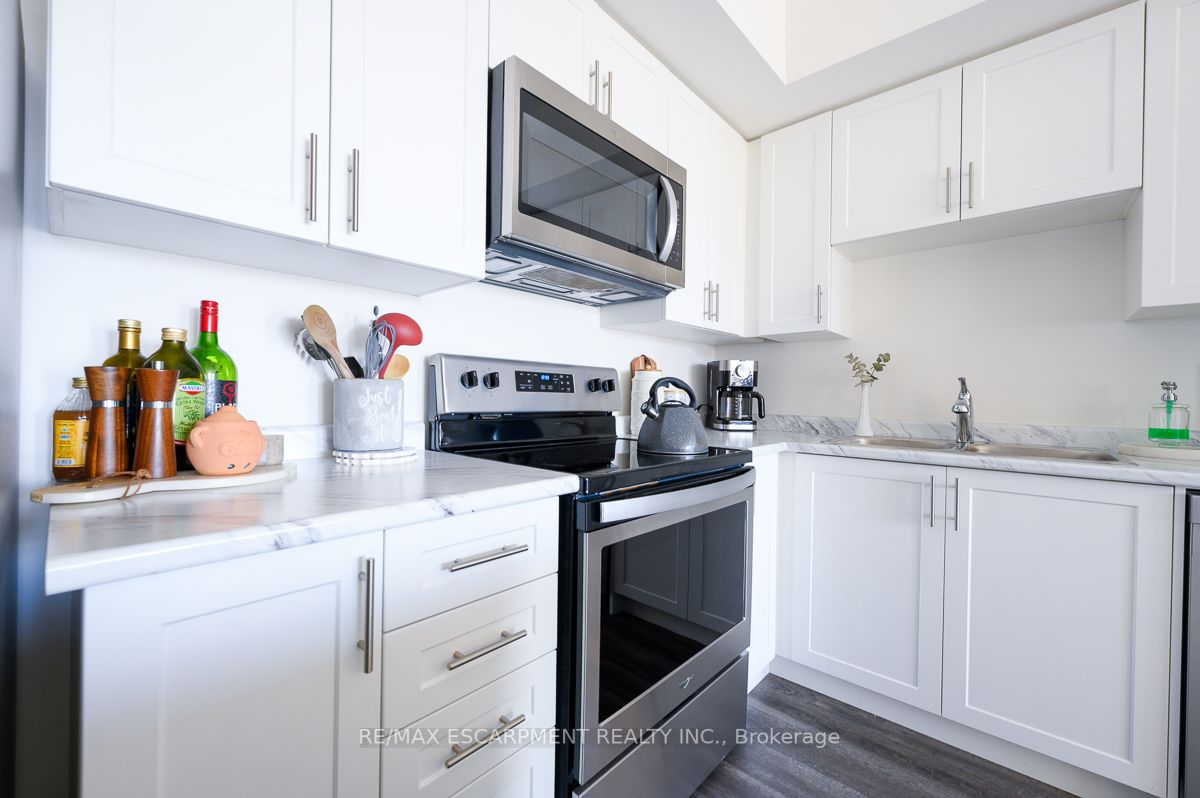 261 Skinner Rd, #14