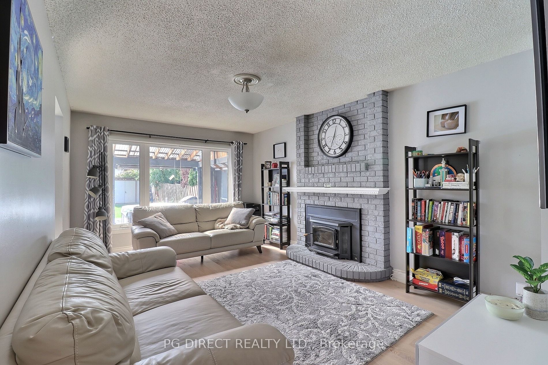 133 Macintosh Dr